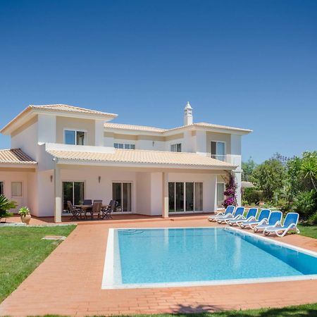 Villa Montanha, Luxury Coastal Villa, With Swimming Pool, Loungers And Alfresco Dining, 10 Min Walk To The Beautiful Praia Da Luz Beach, Shops, Bars And Restaurants! Exteriér fotografie